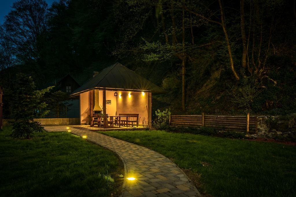 Apartmany Weissov Dom Banska Stiavnica Exterior photo