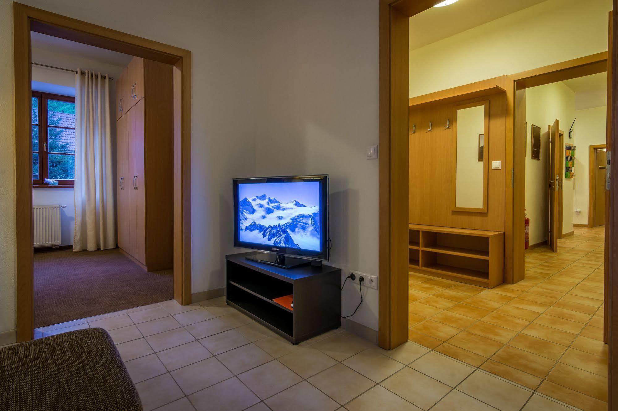 Apartmany Weissov Dom Banska Stiavnica Exterior photo